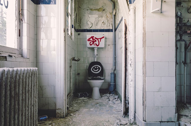 Một số nguyên nhân dẫn tới việc nhà vệ sinh của bạn bị hôi
